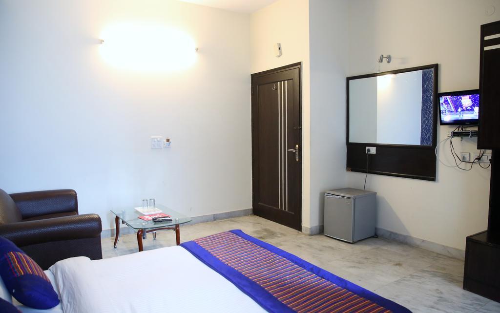Hotel Mandakini Palace Delhi (National Capital Territory of India) Quarto foto