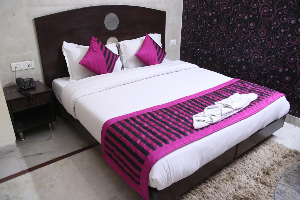 Hotel Mandakini Palace Delhi (National Capital Territory of India) Quarto foto